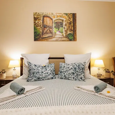 Garden Aspen A008 * Μπάνσκο