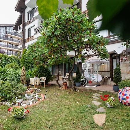 Appartamento Garden Aspen Suits A008