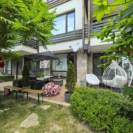 Appartamento Garden Aspen A008 *