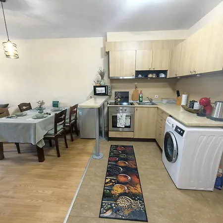 Appartamento Garden Aspen A008 *